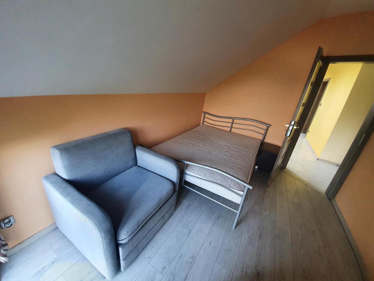 Dom Nad Jeziorem Roznowskim Tegoborze Exterior foto